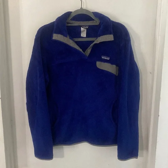 Women’s Patagonia blue fleece sweatshirt - Picture 1 of 4